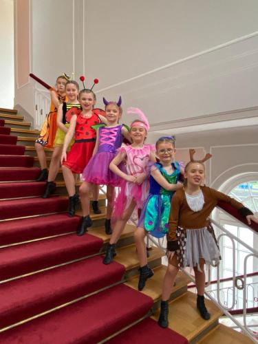 Kinder- / Jugendschau